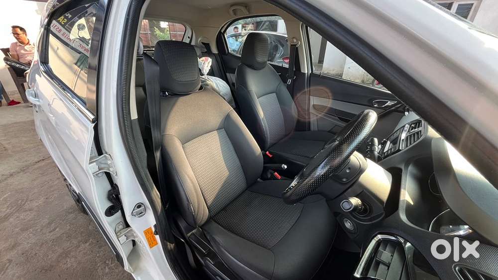 Tata Tiago 2019 Petrol