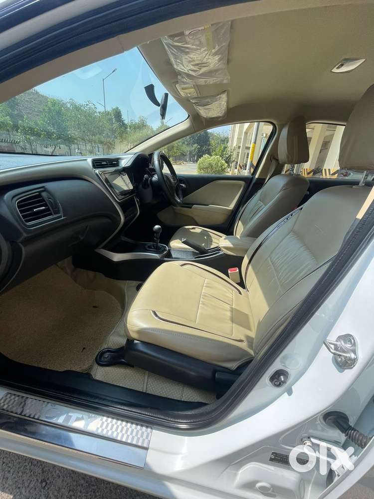 Honda City V Mt Exclusive, 2021, Petrol