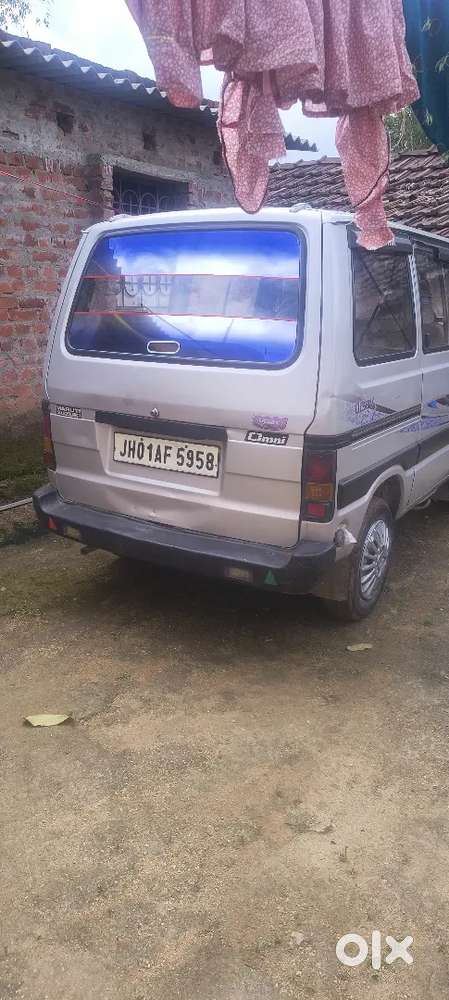 Maruti Suzuki Omni 2011