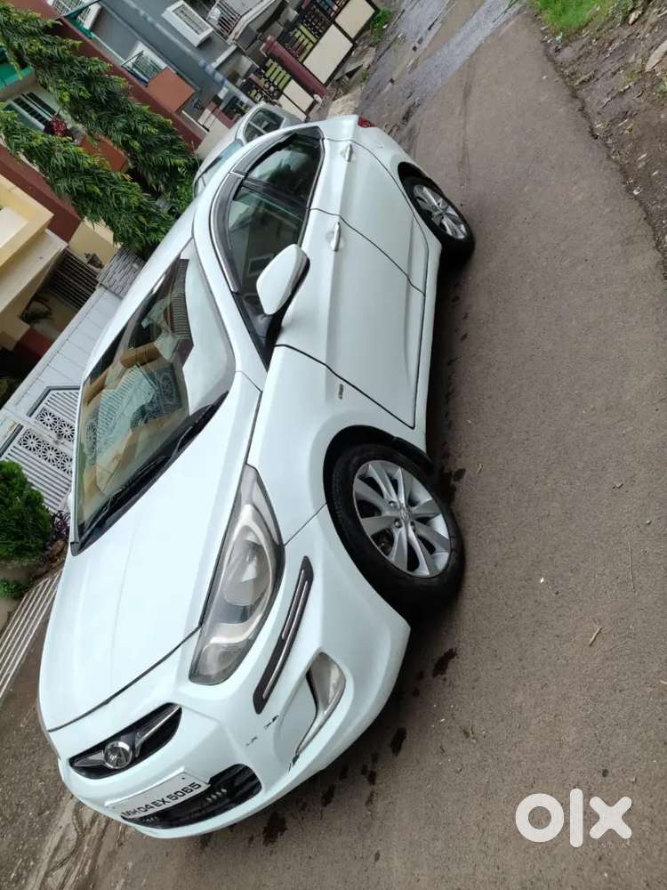 Hyundai Verna