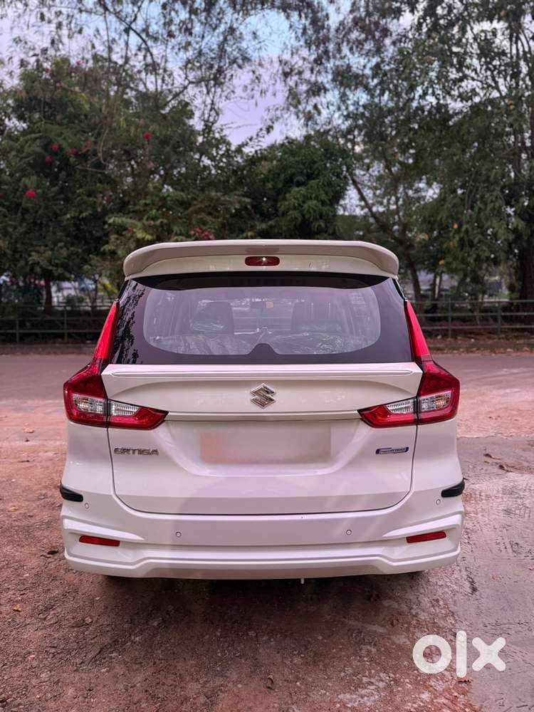 Maruti Ertiga Vxi 2025