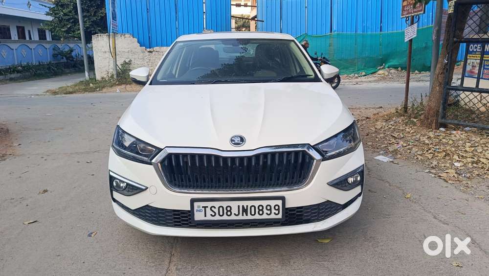 Skoda Slavia 1.5 Tsi Style, 2022, Petrol
