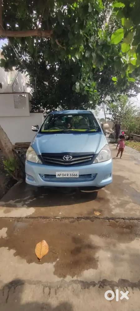 Toyota Innova Diesel 2009 Km Driven