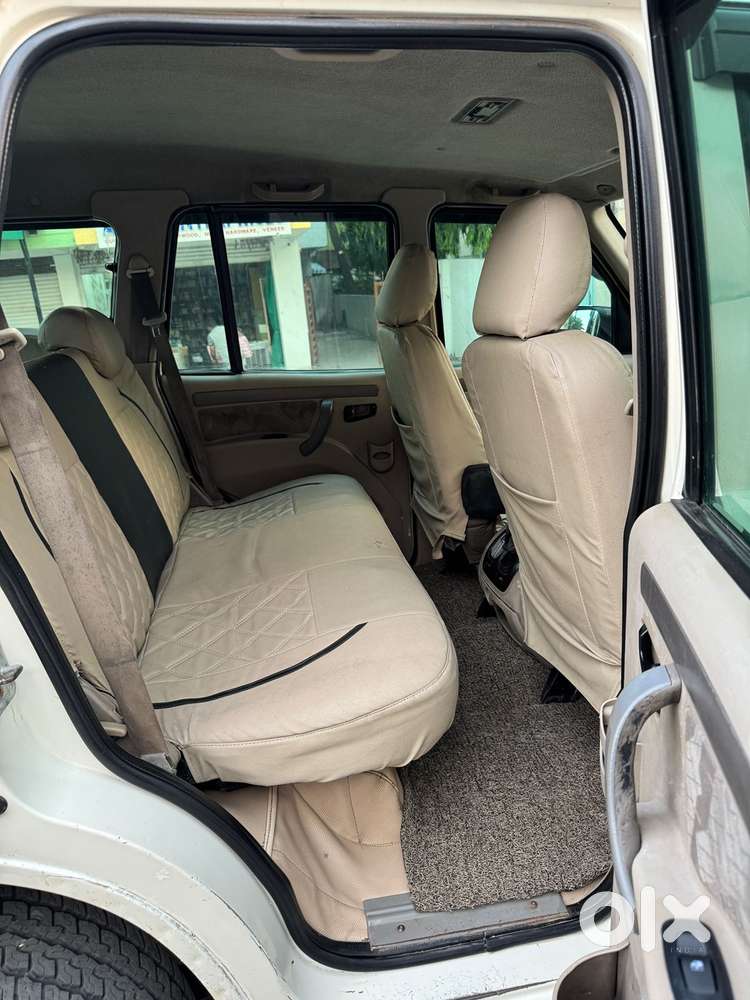 Mahindra Scorpio Vlx 2wd Abs At Bsiii, 2014, Diesel