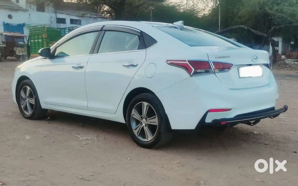 Hyundai Verna 2018 Diesel 120000