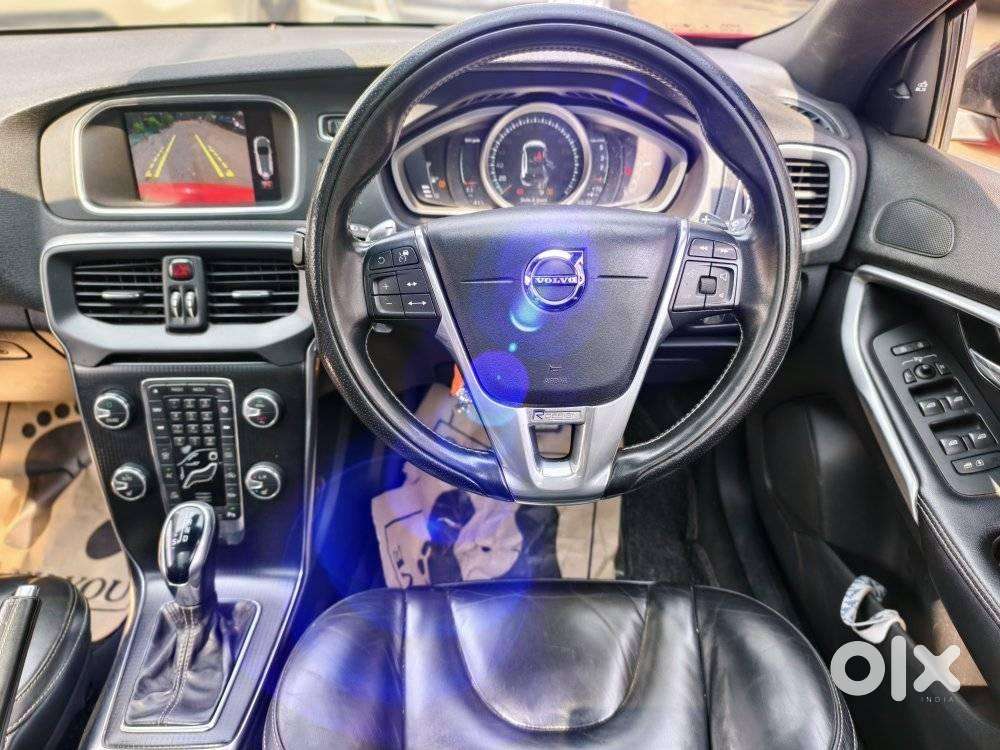 Volvo V40 D3 R Design, 2018, Diesel