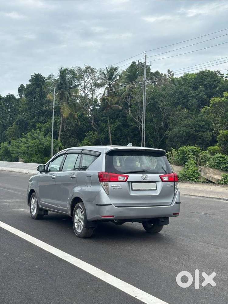 Toyota Innova Crysta 2.4 G Mt 7 Str, 2019, Diesel