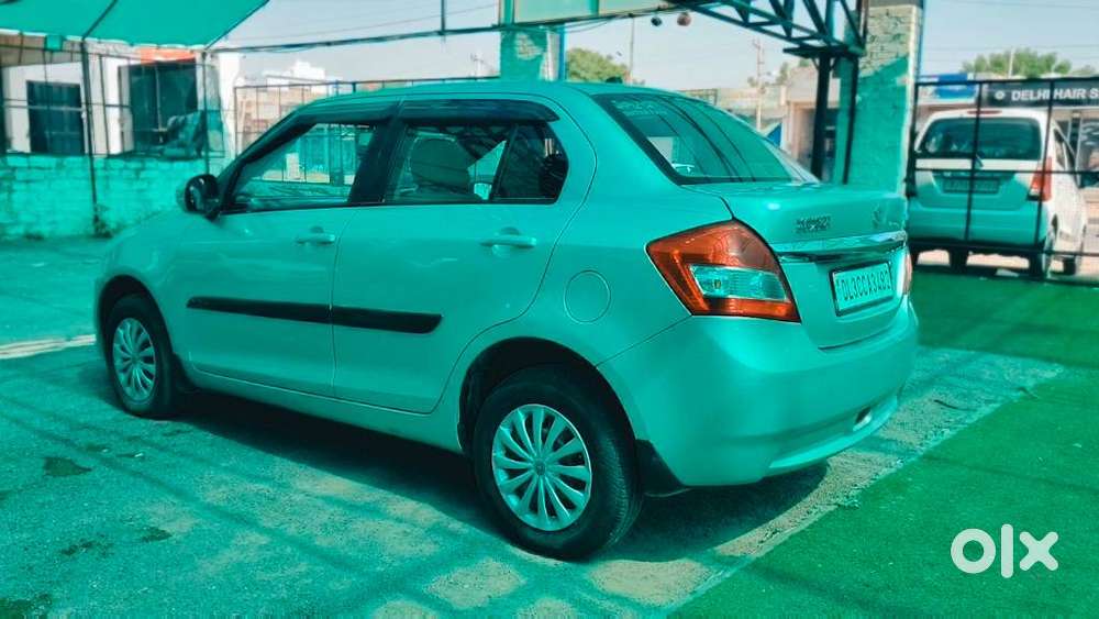 Maruti Suzuki Swift Dzire 1.2 Vxi Bsiv, 2014, Petrol
