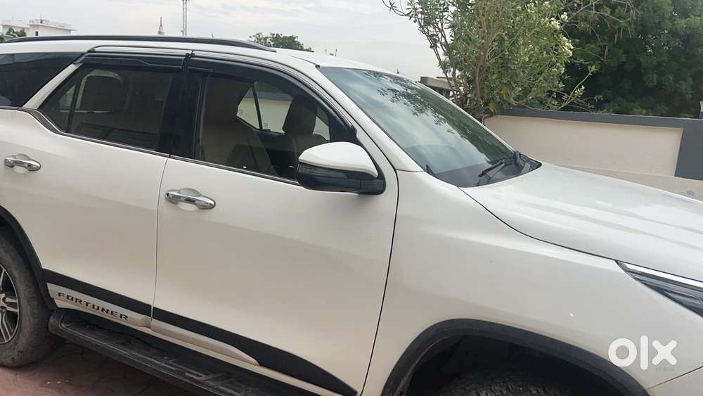 Toyota Fortuner 4x2 At 2.8 Diesel, 2019, Diesel