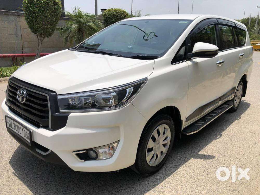 Toyota Innova Crysta 2.4 G Plus Mt 8 Str, 2025, Diesel