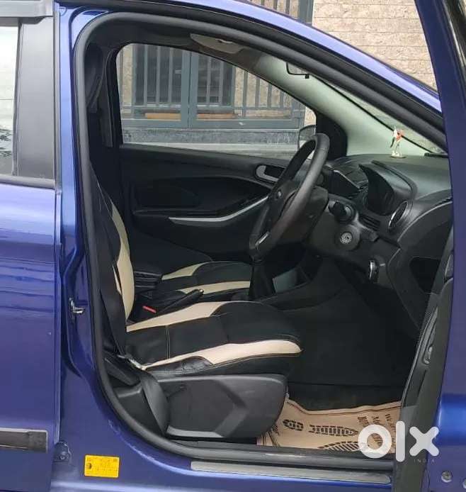 Ford Figo Titanium, 2016, Petrol