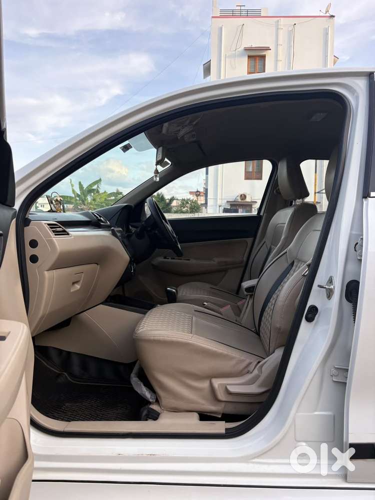Maruti Suzuki Swift Dzire, 2022, Petrol