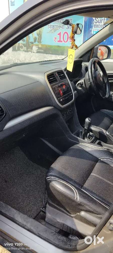 2017 Maruti Suzuki Brezza Diesel 90000 Km