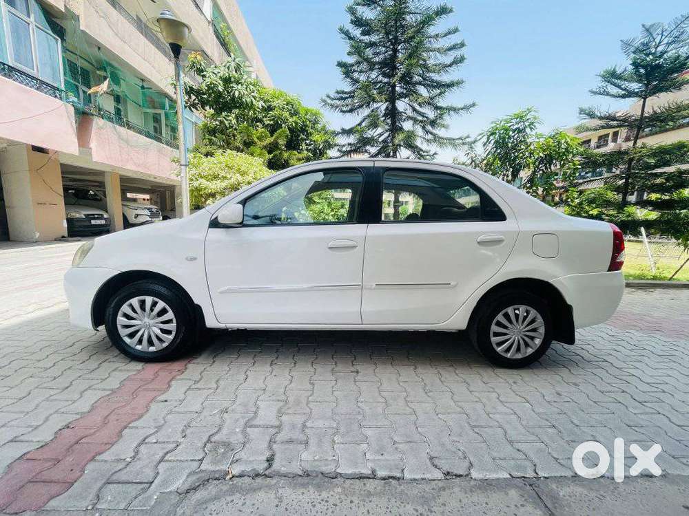 Toyota Etios 2010-2012 G, 2012, Petrol