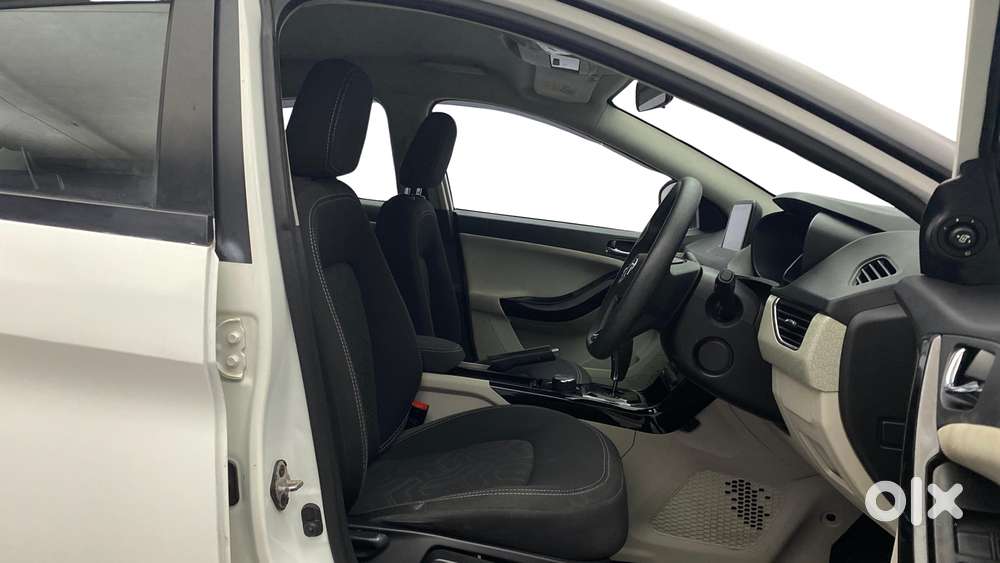 Tata Nexon 1.2 Revotron Xza Plus, 2022, Petrol
