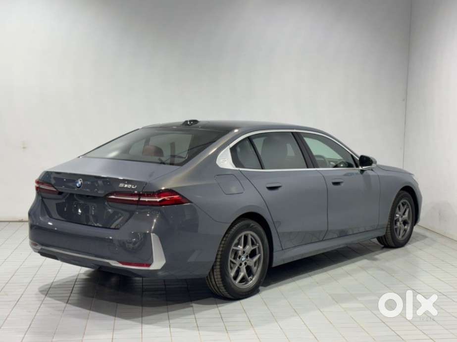 Bmw 5 Series, 2025, Petrol