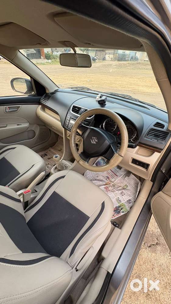 Maruti Suzuki Dzire 1.2 Vxi, 2015, Petrol