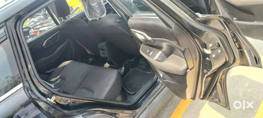 Toyota Urban Cruiser Hyryder 2025 Petrol 34505 Km Driven