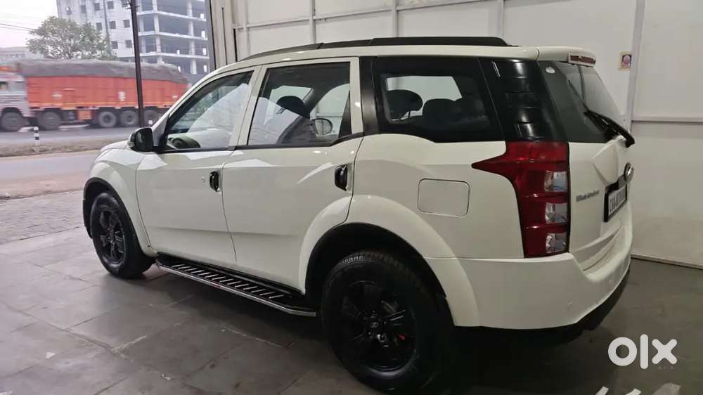 Showroom Condition, Mahindra Xuv500, 7 Seater