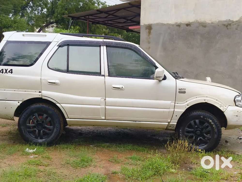 Tata Safari Dicor 2010 Diesel Manual