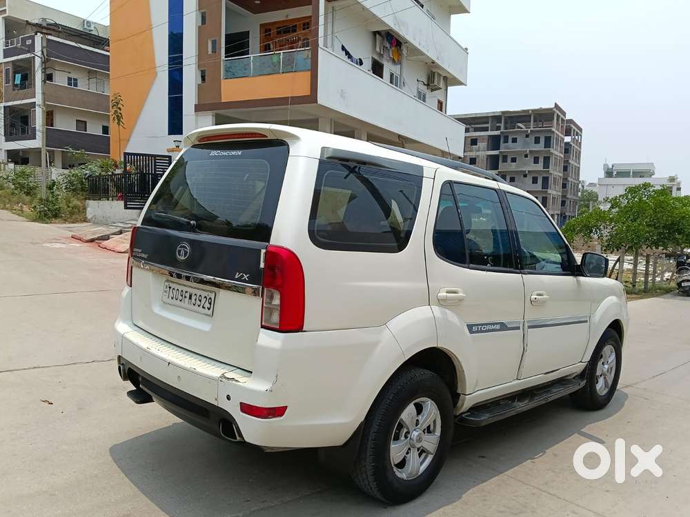 Tata Safari Storme Vx, 2015, Diesel