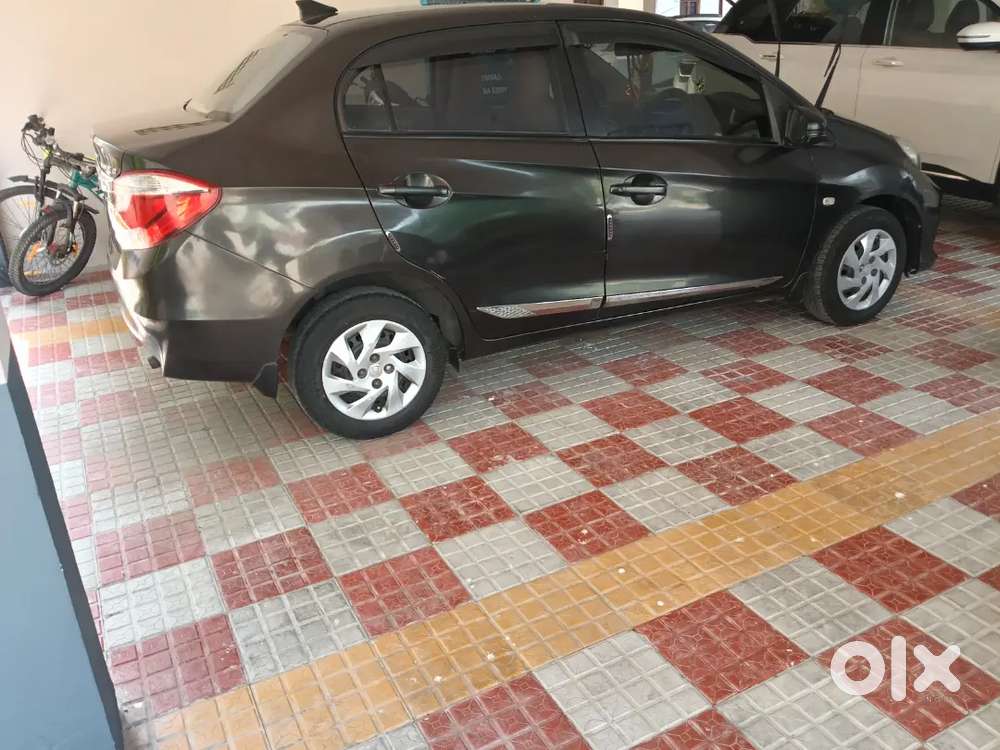 Honda Amaze 2016
