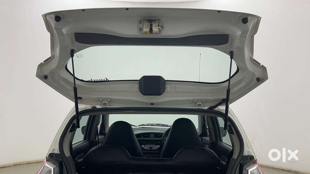 Maruti Suzuki Alto K10 Vxi, 2017, Petrol