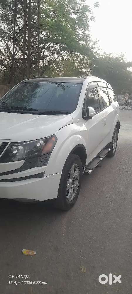 Mahindra Xuv500 2015
