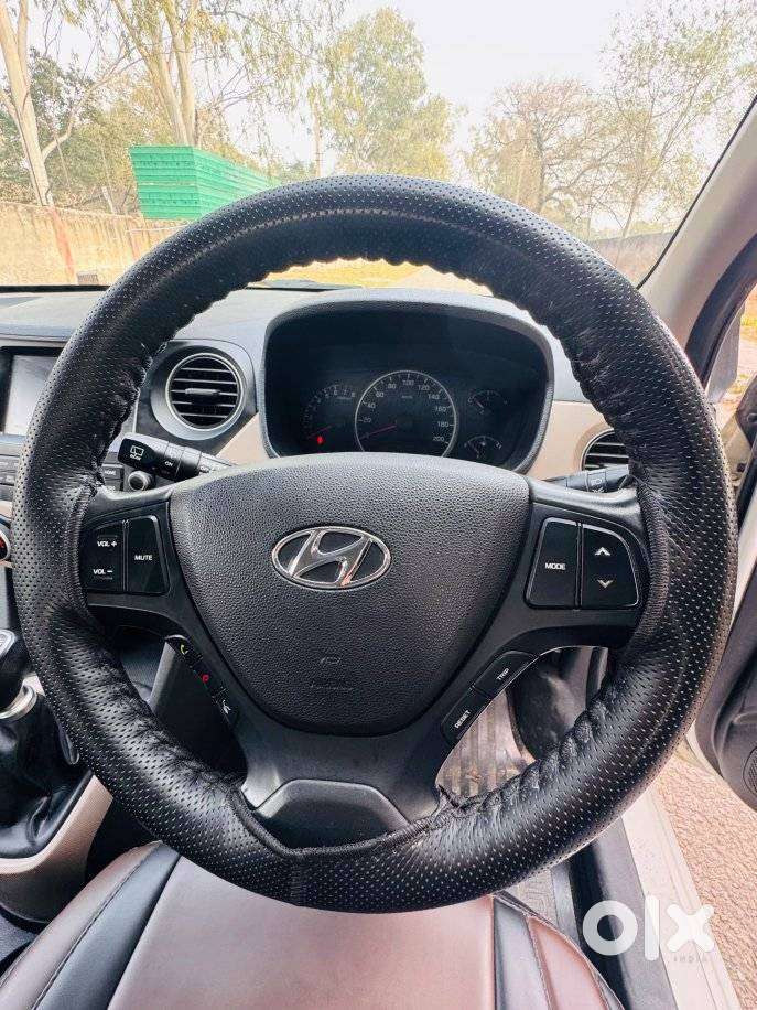 Hyundai Grand I10 Asta Option, 2017, Petrol