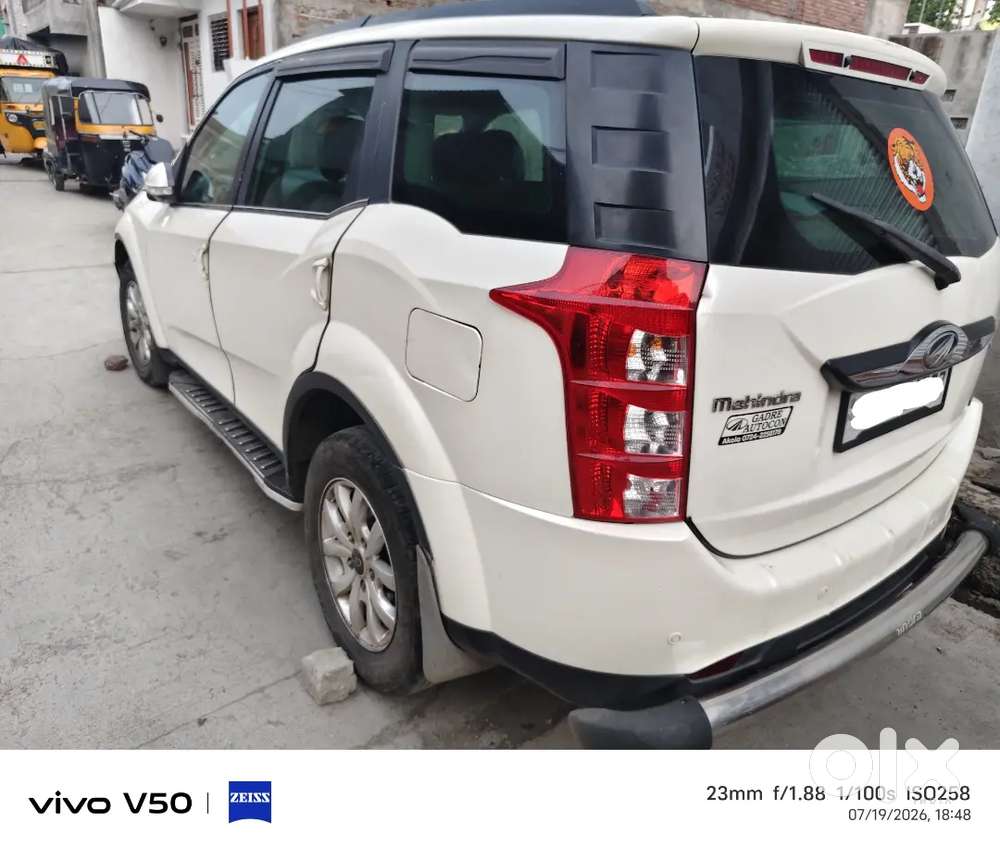 Mahindra Xuv500 2.2 W10 2017
