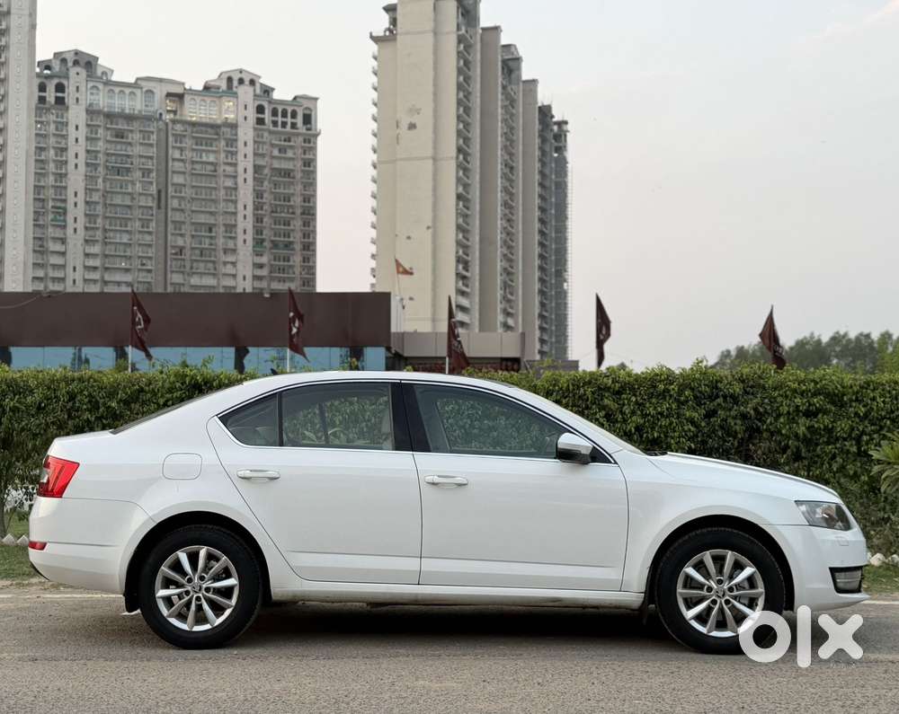 Skoda Octavia Ambition 2.0 Tdi At, 2016, Diesel