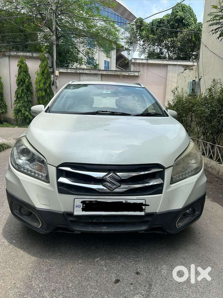 Maruti Suzuki S Cross 1.6 Alpha Diesel Well Maintained