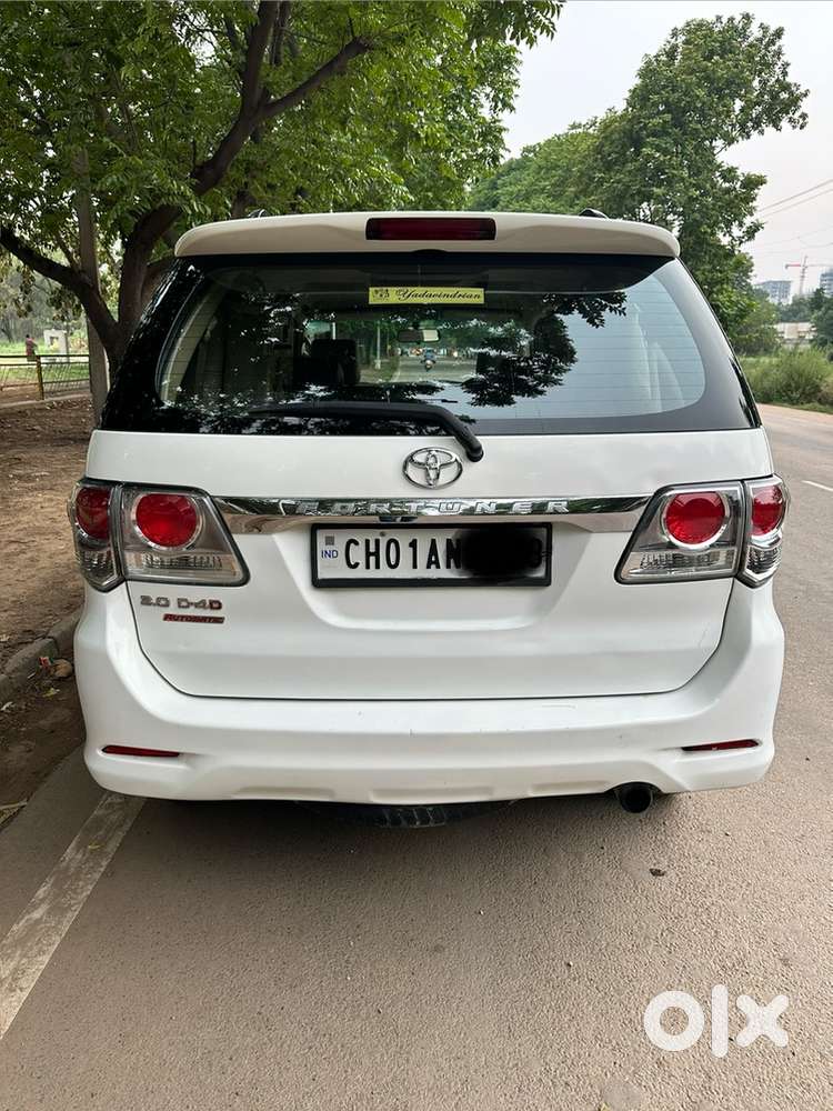 Toyota Fortuner Diesel 2012