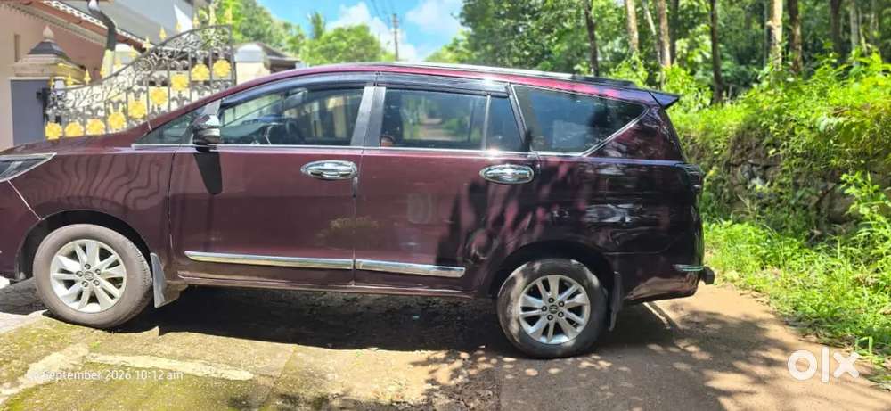 Toyota Innova Crysta 2017