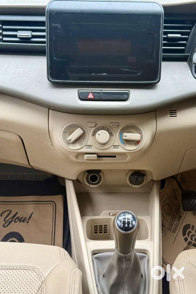 Maruti Suzuki Ertiga Vxi At Petrol, 2020, Petrol