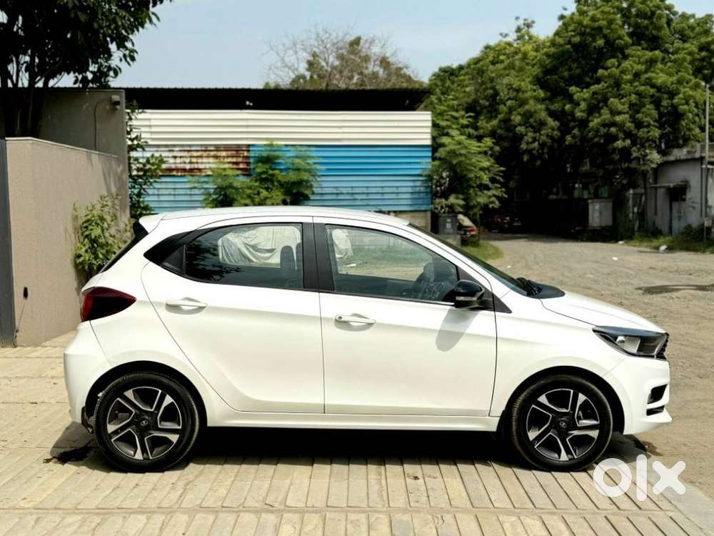 Tata Tiago, 2022, Petrol
