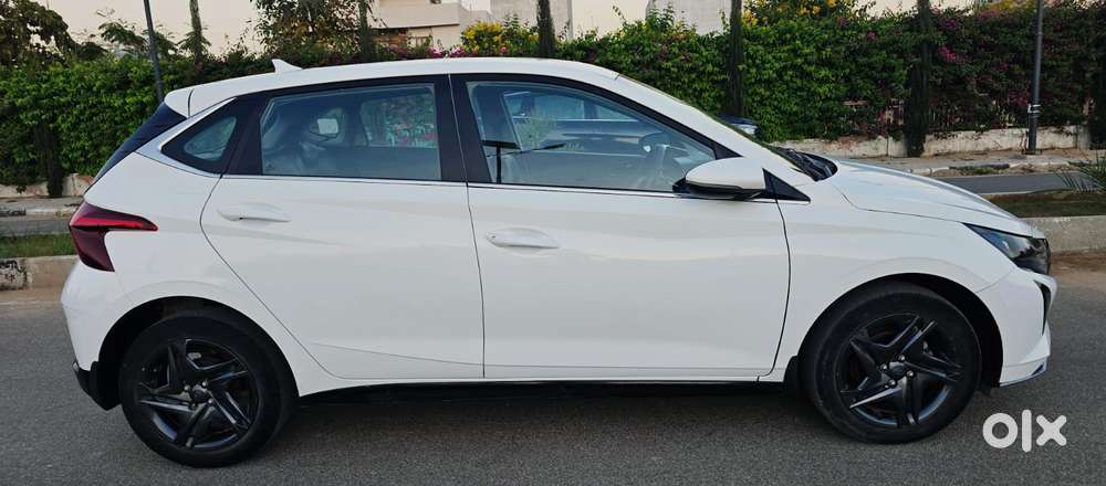 Hyundai I20 Sportz 1.2 Mt, 2023, Petrol