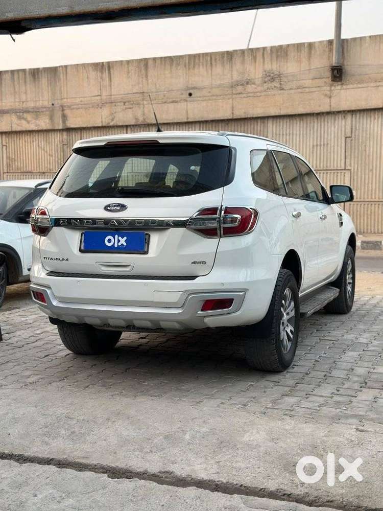 Ford Endeavour 3.2 Titanium Plus 4x4 At, 2017, Diesel