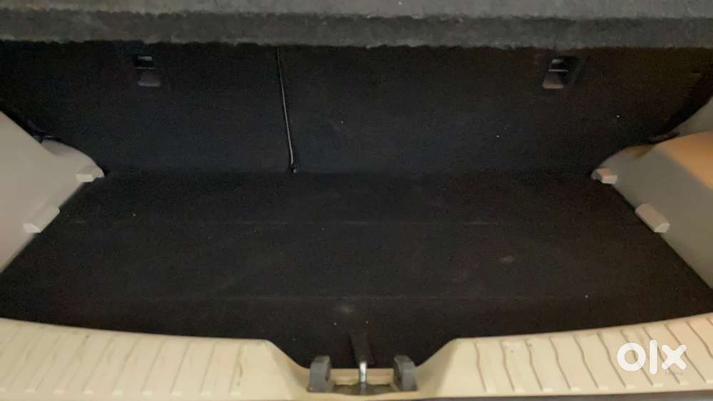 Mahindra Xuv300 W8 Option, 2019, Petrol