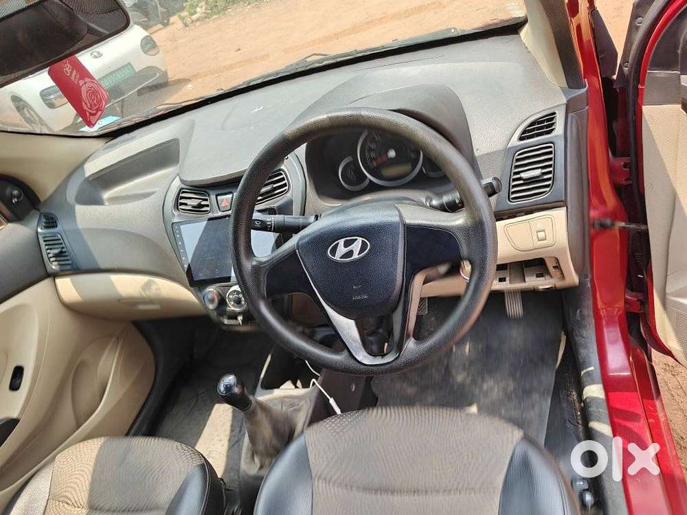 Hyundai Eon Sportz, 2015, Petrol