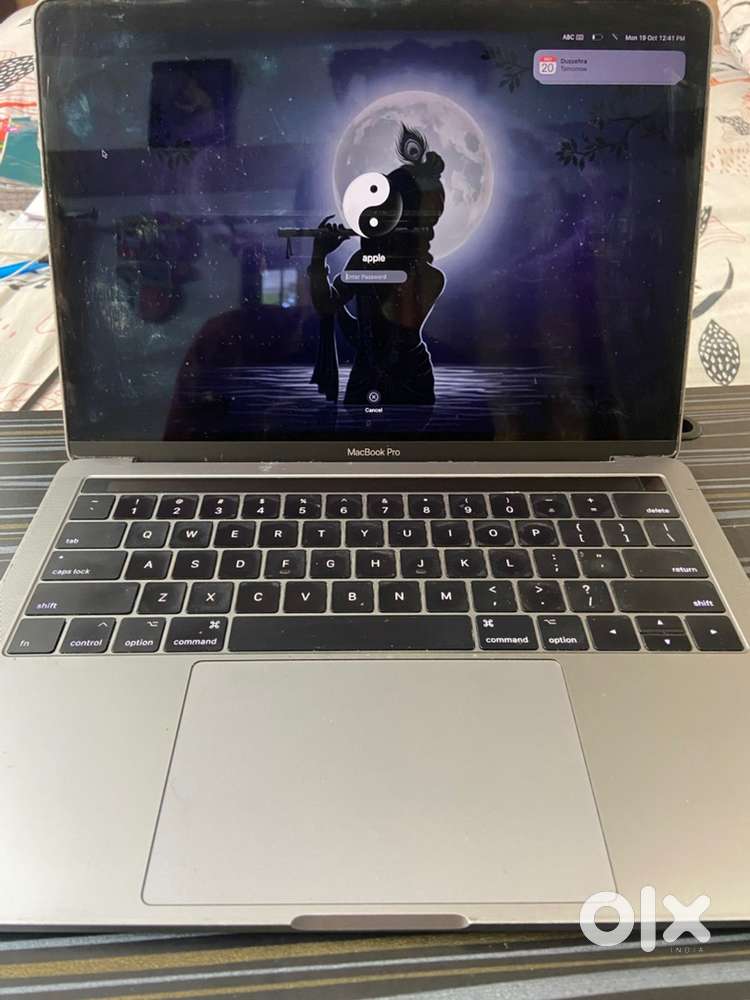 Macbook Pro 13.5 inch