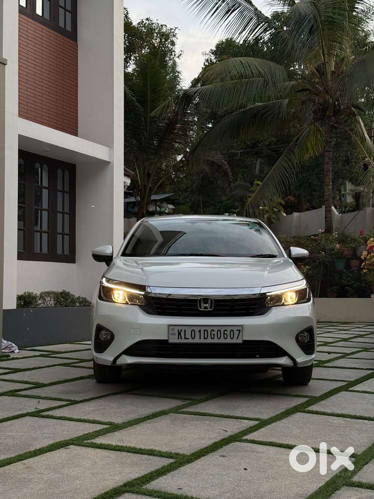 Honda City 1.5 V 5th Gen I-vtec Mt, 2025, Petrol