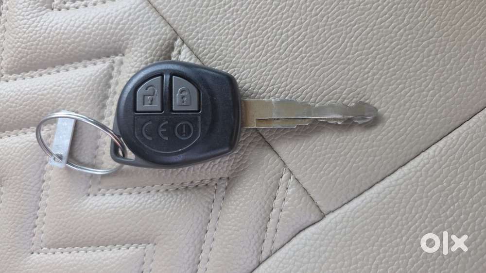 Maruti Suzuki Swift Dzire Vxi Regal Limited Edition Mt, 2017, Petrol