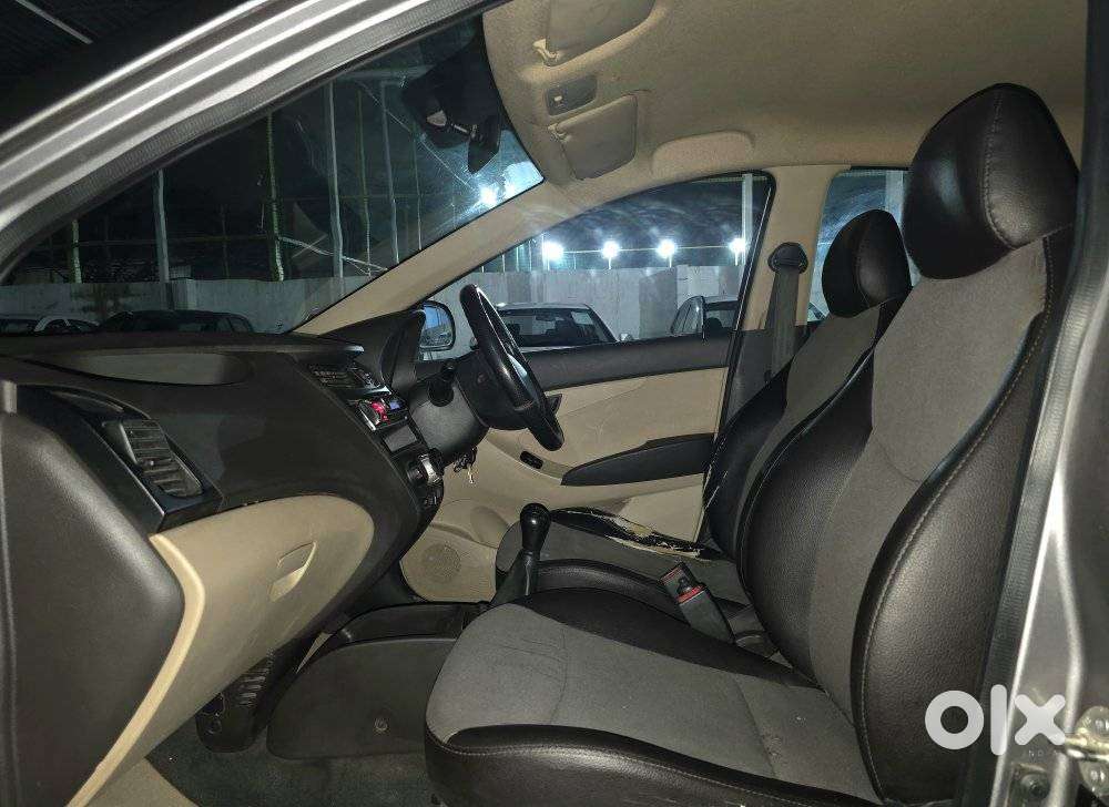 Hyundai Eon Era +, 2012