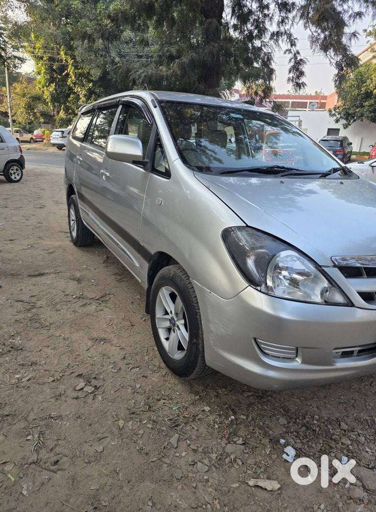 Toyota Innova 2.5 G (diesel) 7 Seater, 2009, Diesel