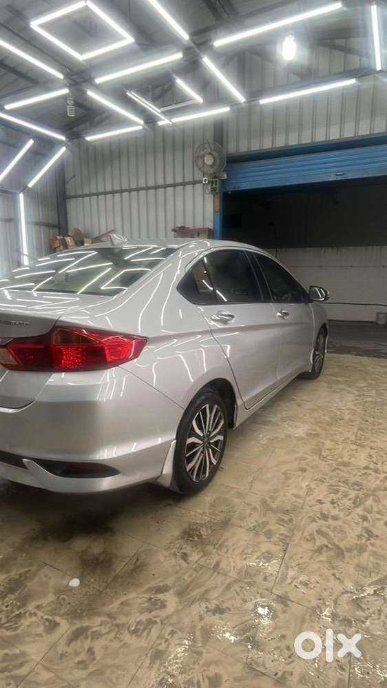 Honda City 2017 Vx With Sunroof