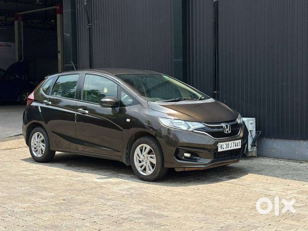 Honda Jazz V Cvt, 2022, Petrol