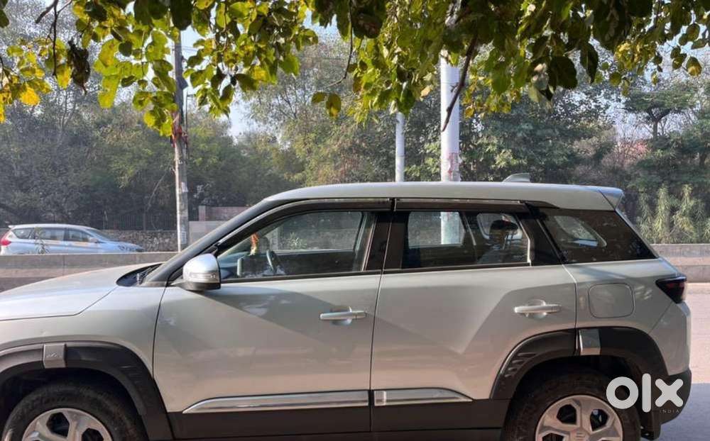 Maruti Suzuki Brezza 1.5 Vxi Cng, 2025, Petrol