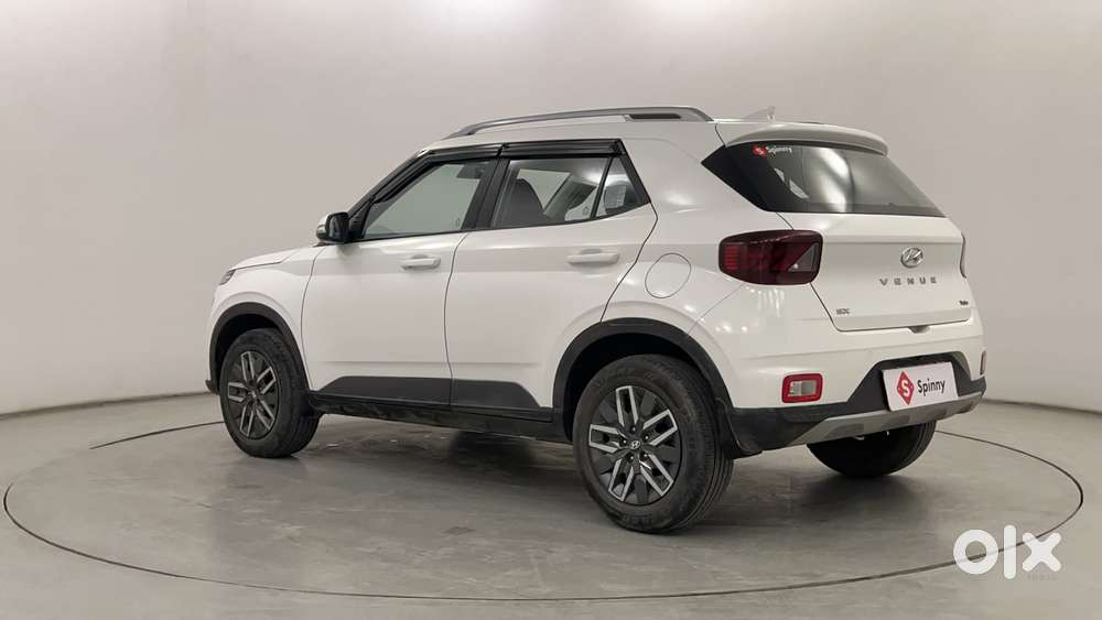 Hyundai Venue 1.0 Sx Turbo Imt, 2021, Petrol
