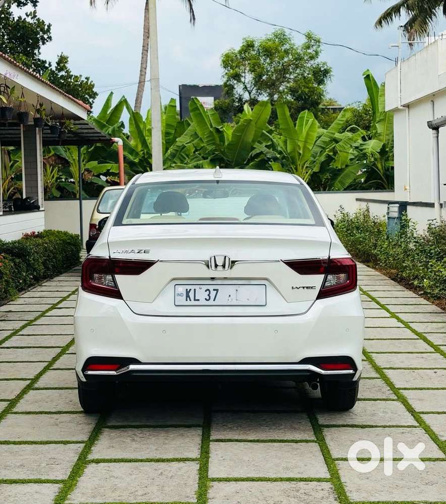 Honda Amaze 2nd Gen Vx, 2024, Petrol